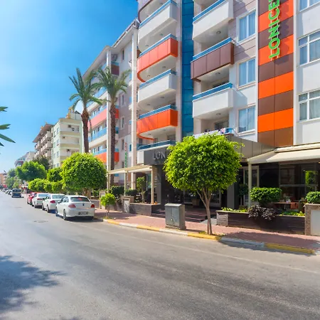 Lonicera Hotel 3*