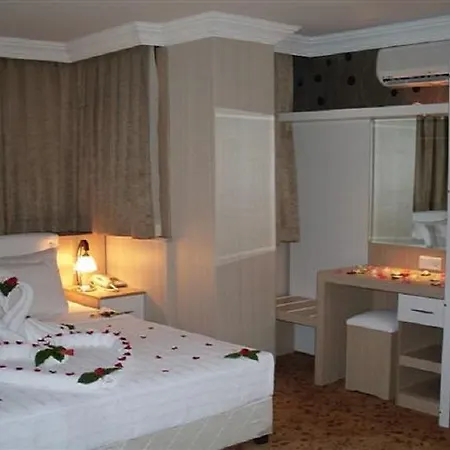 Hotel Lonicera Alanya