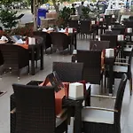 Hotell Lonicera 3*