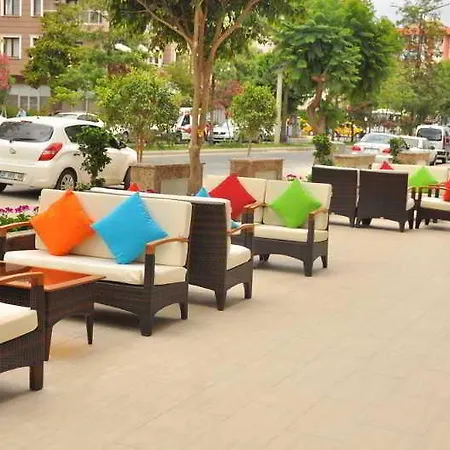 Lonicera Hotel