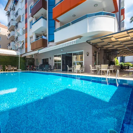 لونيسيرا سيتي فندق 3*