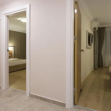 لونيسيرا سيتي 3* ألانيا