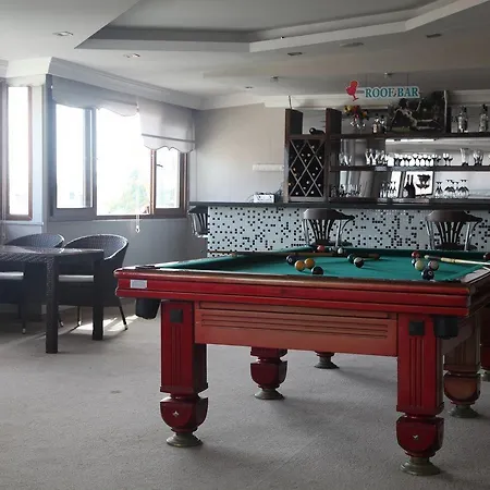 لونيسيرا سيتي ألانيا