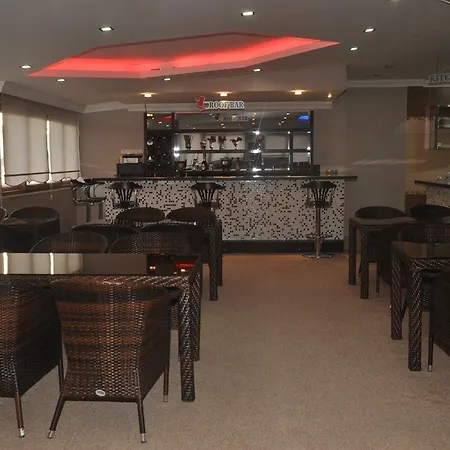 فندق لونيسيرا سيتي