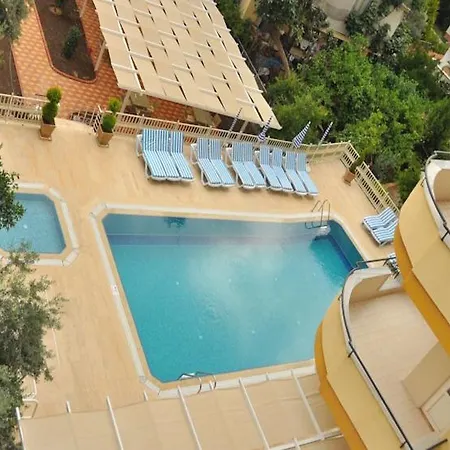 لونيسيرا سيتي فندق ألانيا