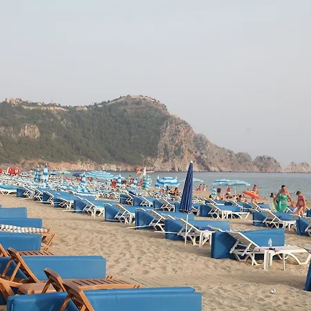 لونيسيرا سيتي فندق 3*